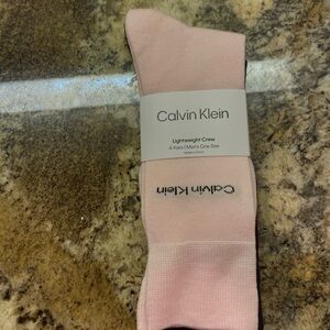 NWT CALVIN KLEIN 4 PAIRS OF DRESS SOCKS